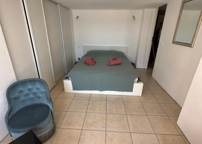 L'escale Jals ホームステイ *